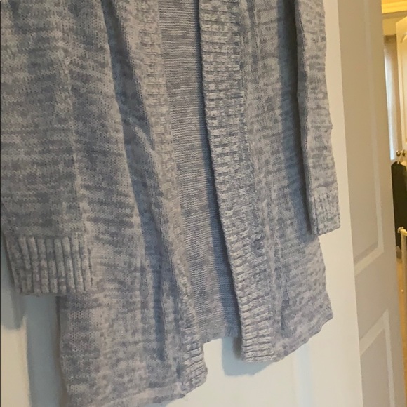 Blue/gray and white knit sweater - Picture 2 of 3